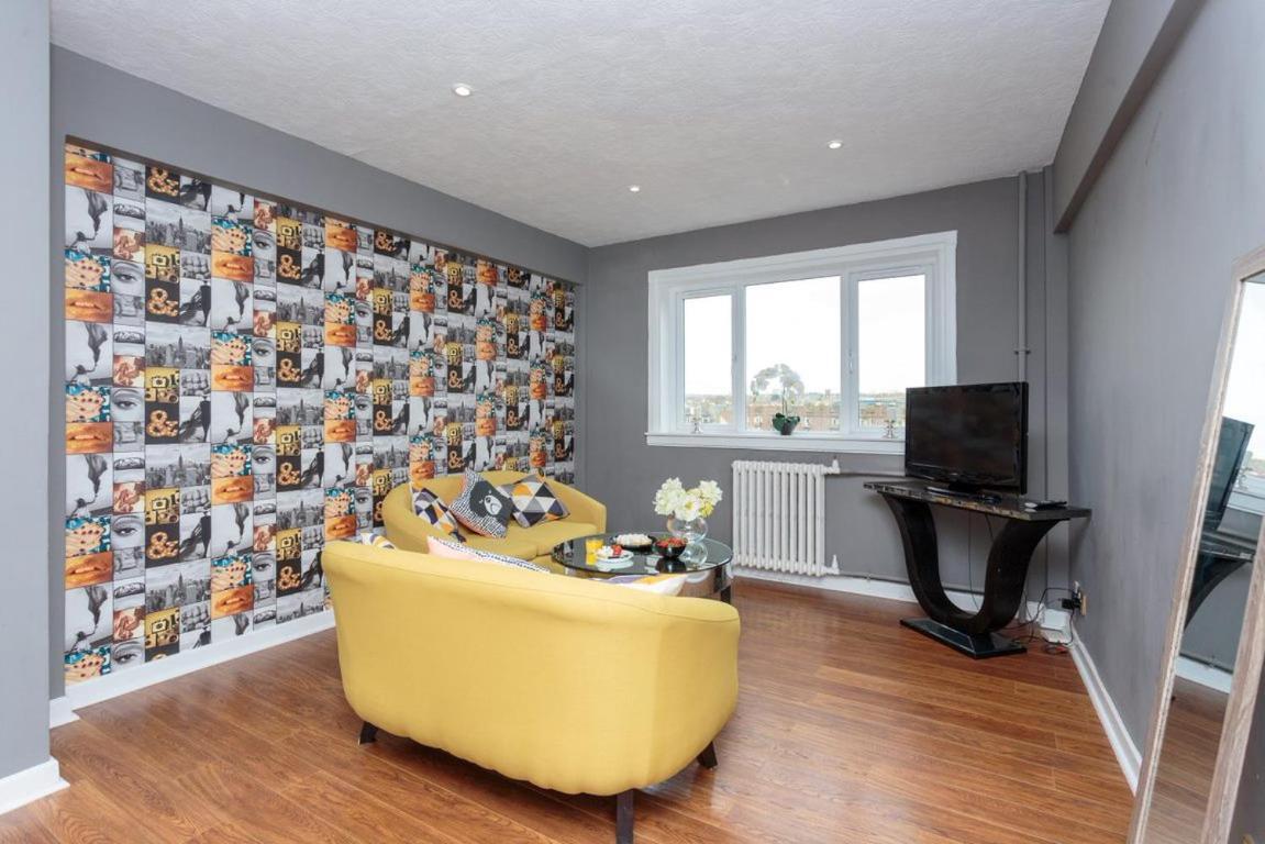 Gorgeous 3-Bed Flat, 15 Minutes To City Centre Edinburgh Exterior foto